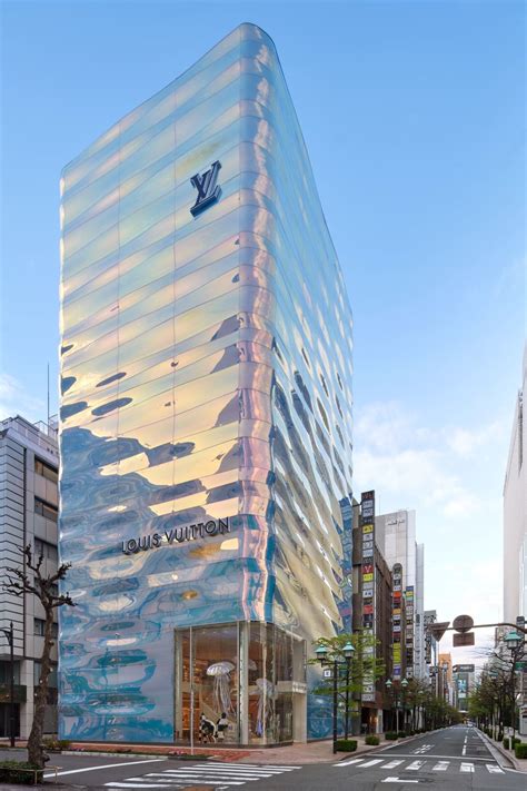 louis vuitton ginza cafe|Louis Vuitton Ginza.